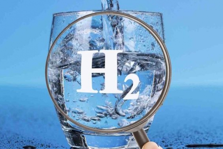  Uống nước ion kiềm giàu Hydrogen liên tục giúp chống lại Stress Oxy hóa và cải thiện chức năng thận